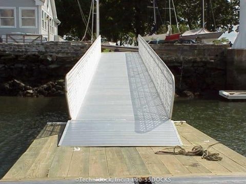 TechniDock ADA aluminum gangway at harbor